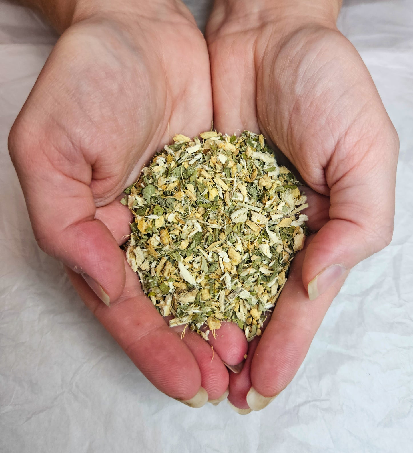 Mama Belly: Herbal Tea Blend for Digestive Support While Expecting (Caffeine-Free)