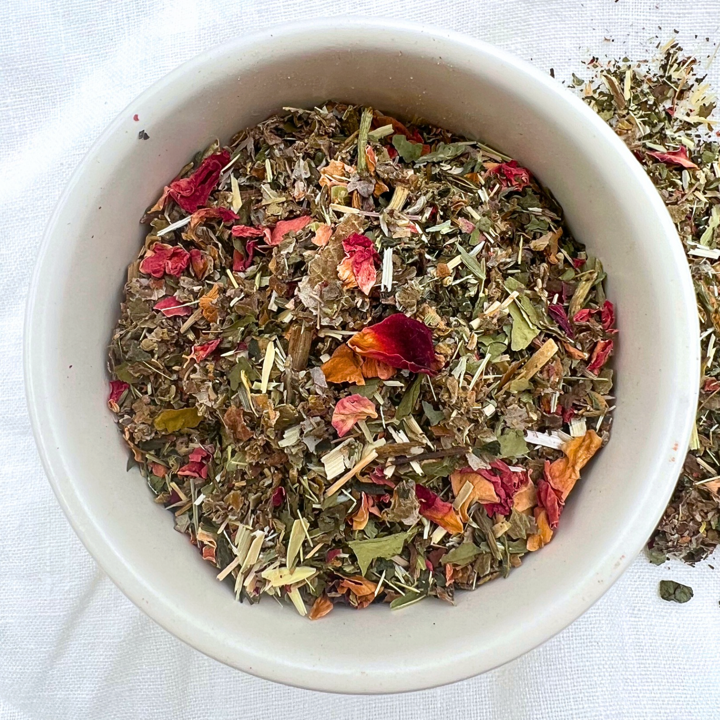 Wise Woman: Herbal Tea Blend for Feminine Balance & Nourishment (Caffeine-Free)
