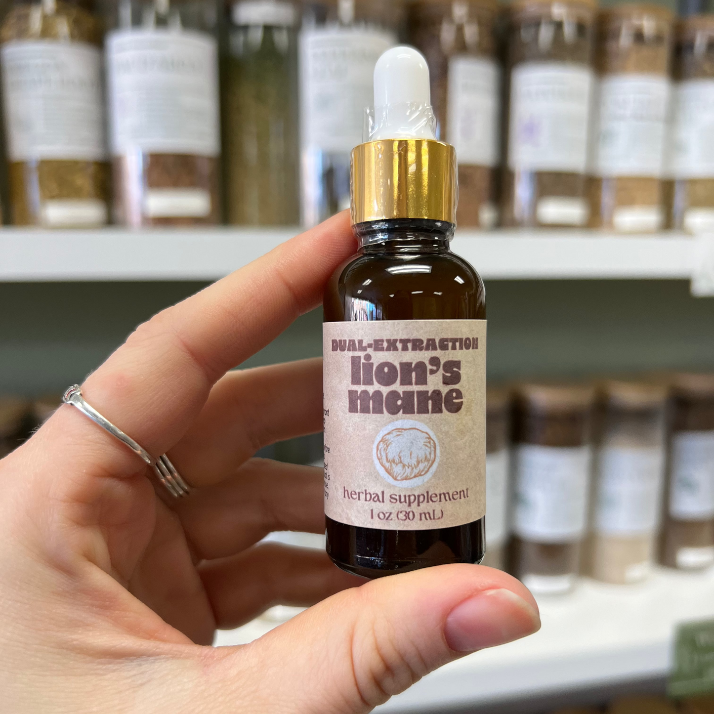 Dual-Extraction Lions Mane Mushroom Tincture