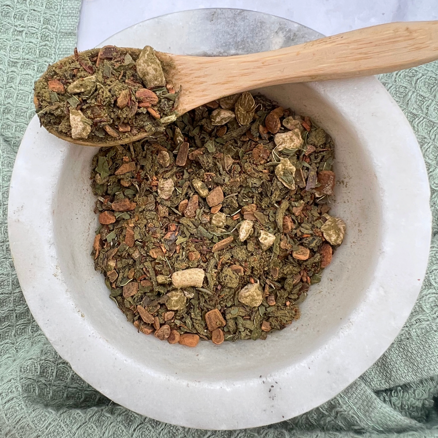 Sweet Tooth Tamer: Loose-Leaf Herbal Tea Blend to Support a Sugar-Aware Lifestyle (Caffeine-Free)