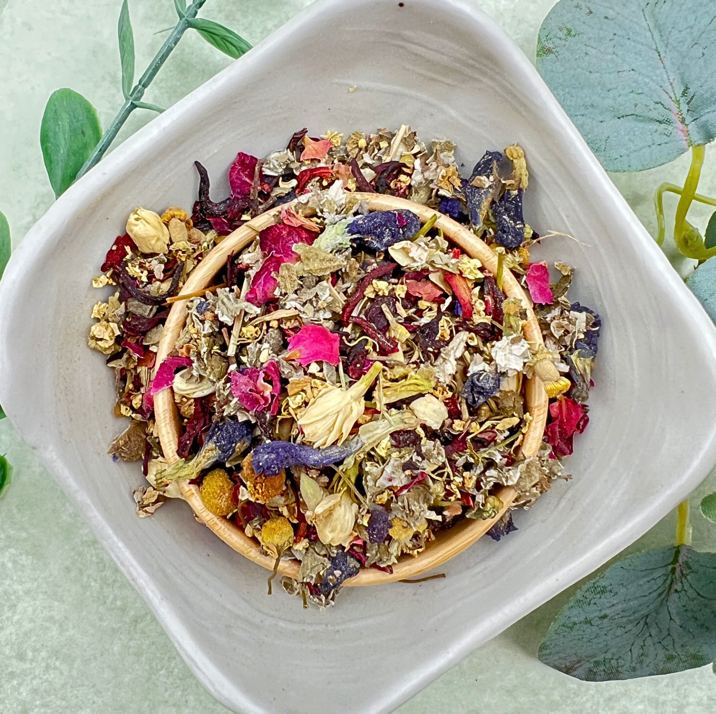 Wildflower Power: Loose-Leaf Herbal Tea Blend for Refreshing Hydration & Floral Uplift (Caffeine-Free)